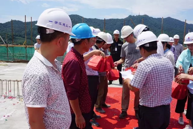 1499765348302027bzZA.jpg 10.webp.jpg